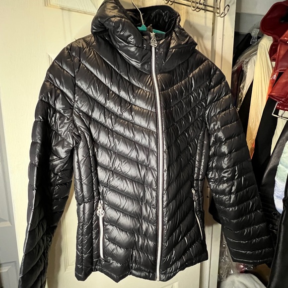 Michael Michael Kors Packable Size Large Black - Picture 13 of 14